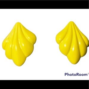 Vintage Retro Ladies Yellow Teardrop Fan Earrings Ugly Christmas Holiday
